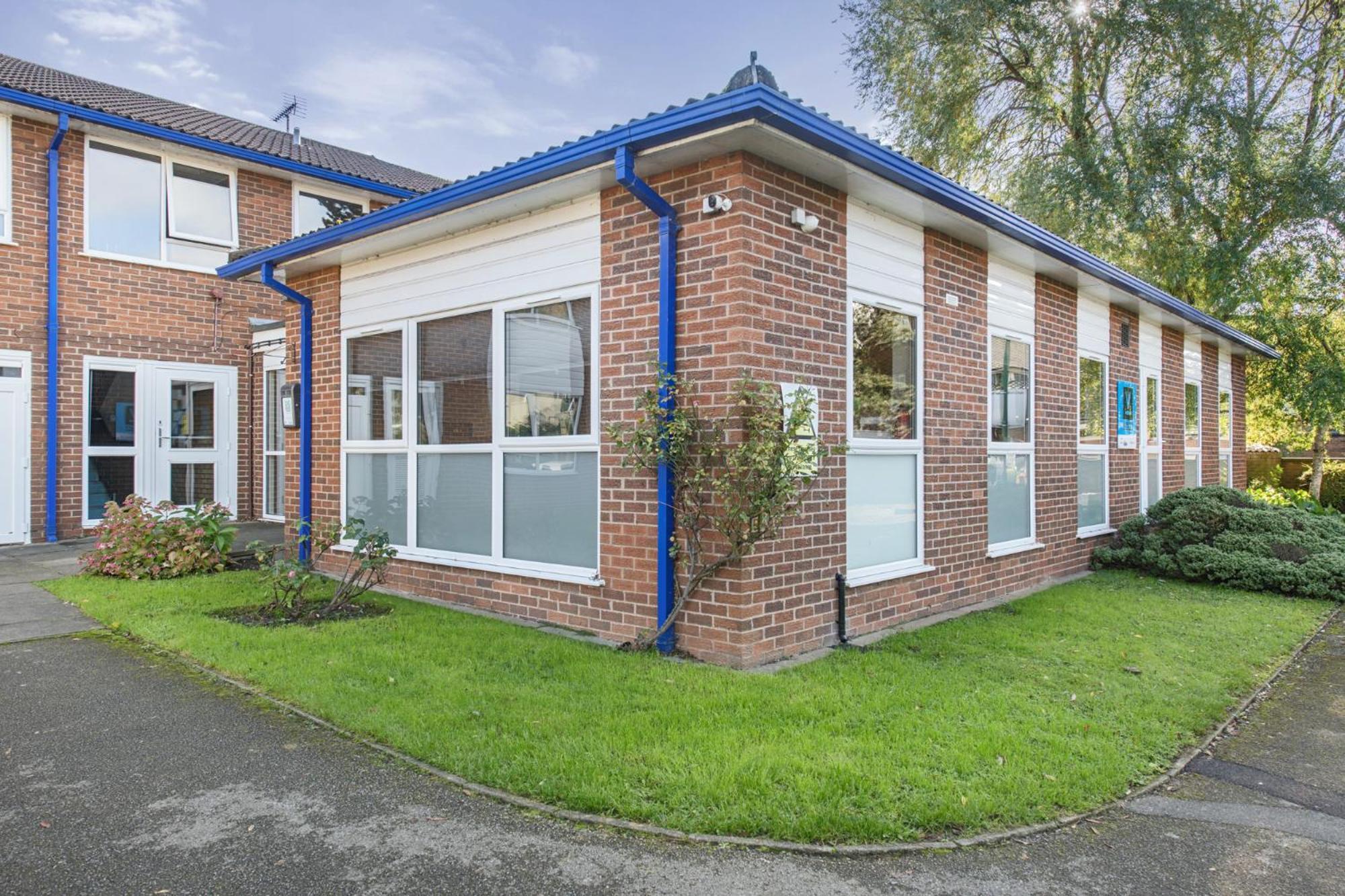 Brand New 1-Bed Flat Steps From Clifton Ntu Campus Villa Nottingham Buitenkant foto